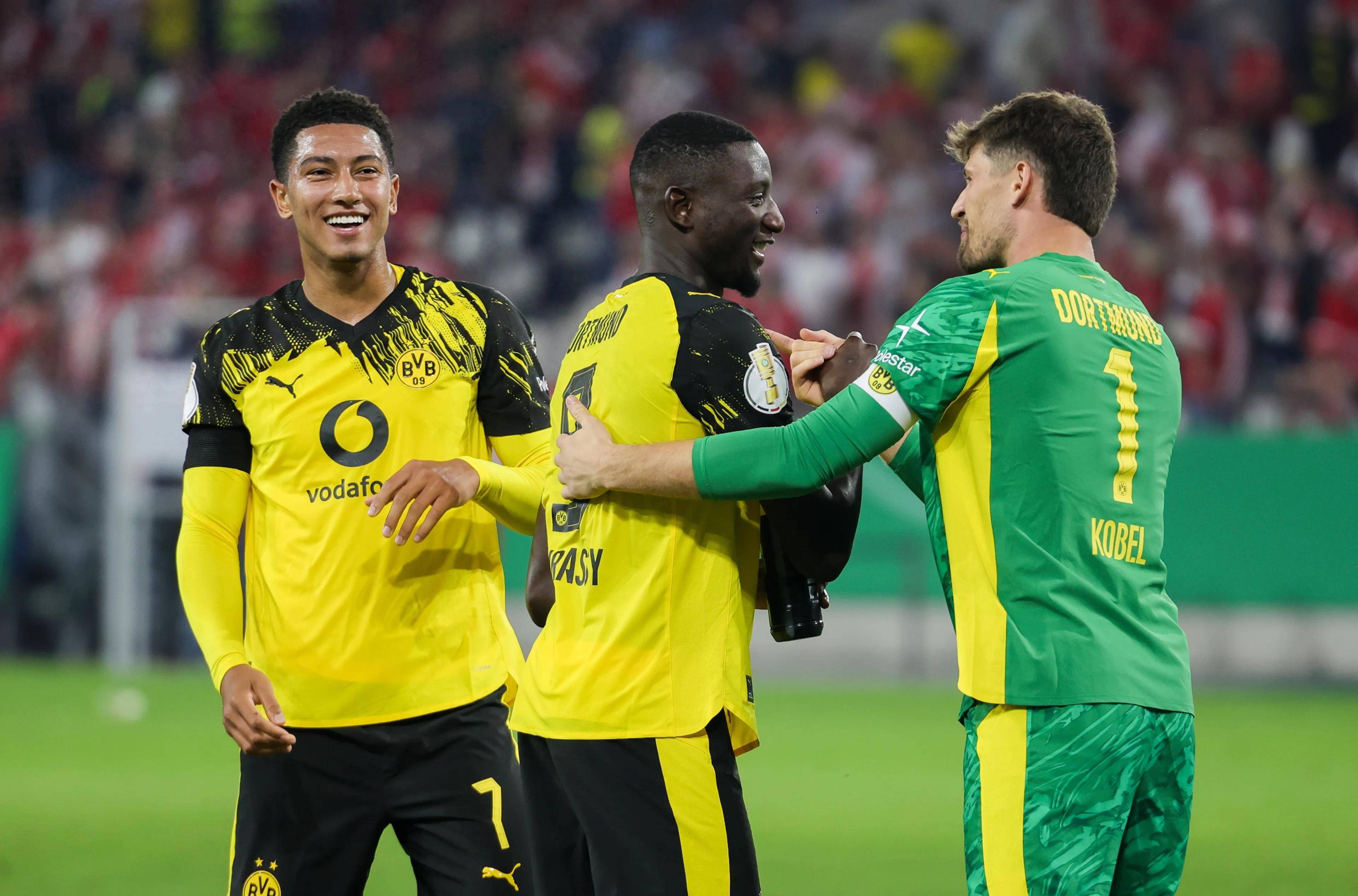 多特蒙德迎德甲关键赛；加时末段内部沟通；态度坚定；赛程密集仍需轮换-ayx