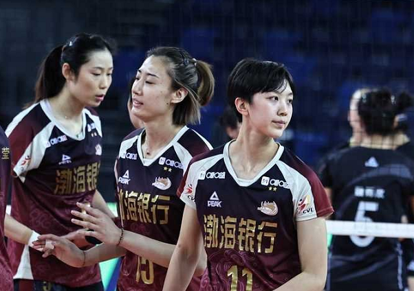 关于今晚体能课后，新疆广汇单刀错失备战欧超杯，压力陡增，纪律约束更严格的信息-爱游戏